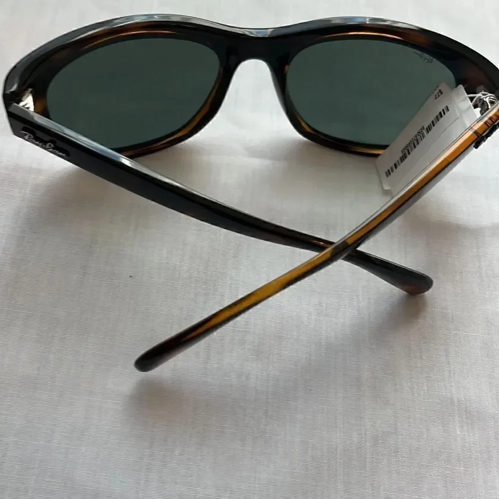 Ray-Ban RB4216 Women's Sunglasses 601/11 Polished Havana LENSES Green NWT $229